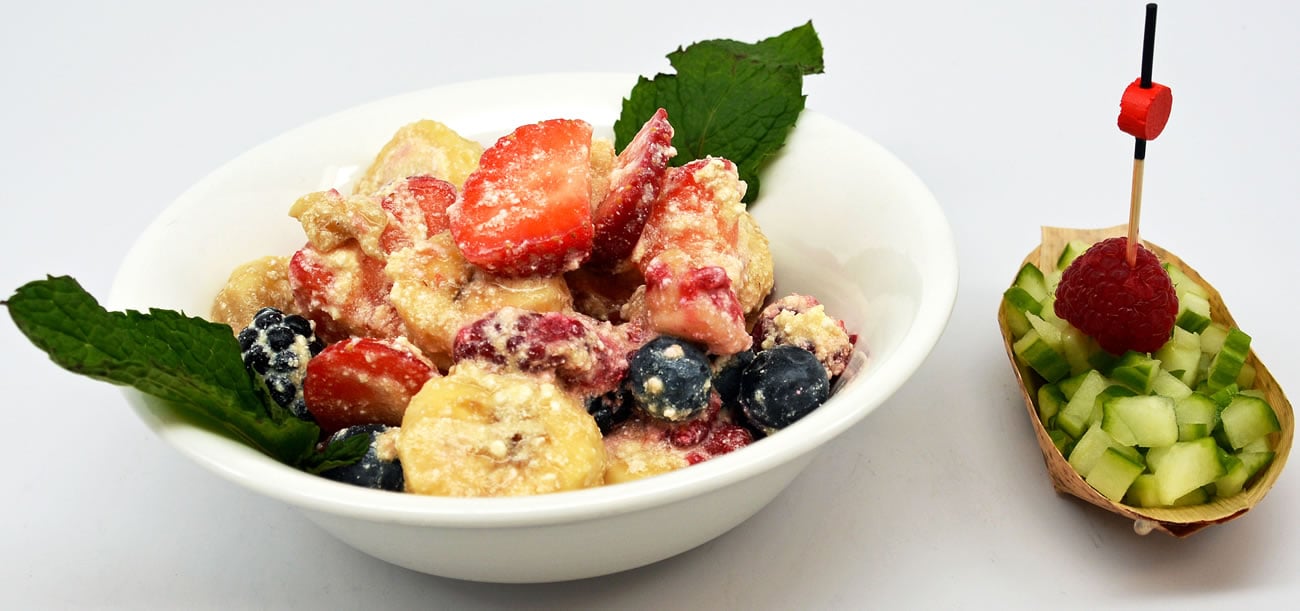 Banana Berries and Cottage Cheese Salad Recipe