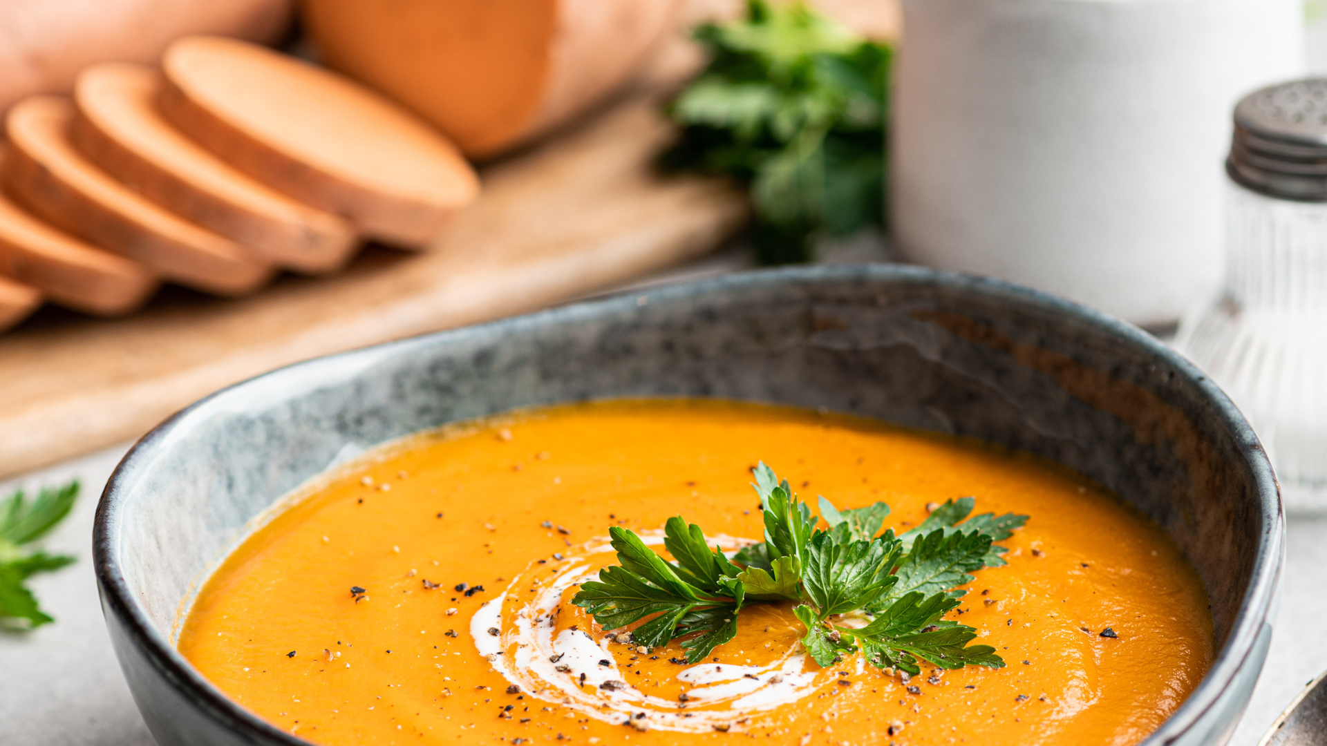 Roasted Sweet Potato Spinach Soup