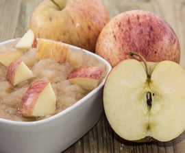 Choose healthy foods like applesauce for breakfast in this meal plan.