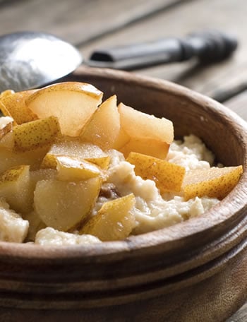 Oatmeal and fruit are two of the best foods for weight loss.