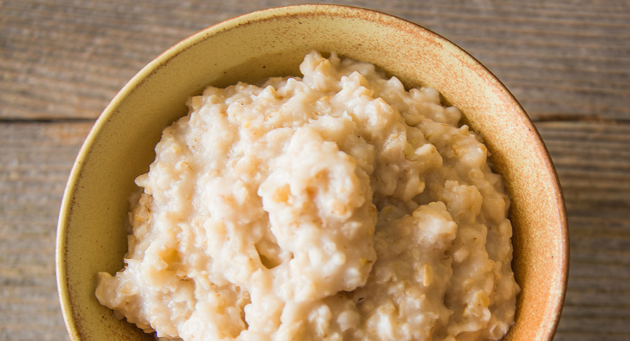 Oatmeal Benefits, Recipes, and Tasty Tips