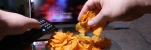 How to Stop Snacking After Dinner and Lose Weight