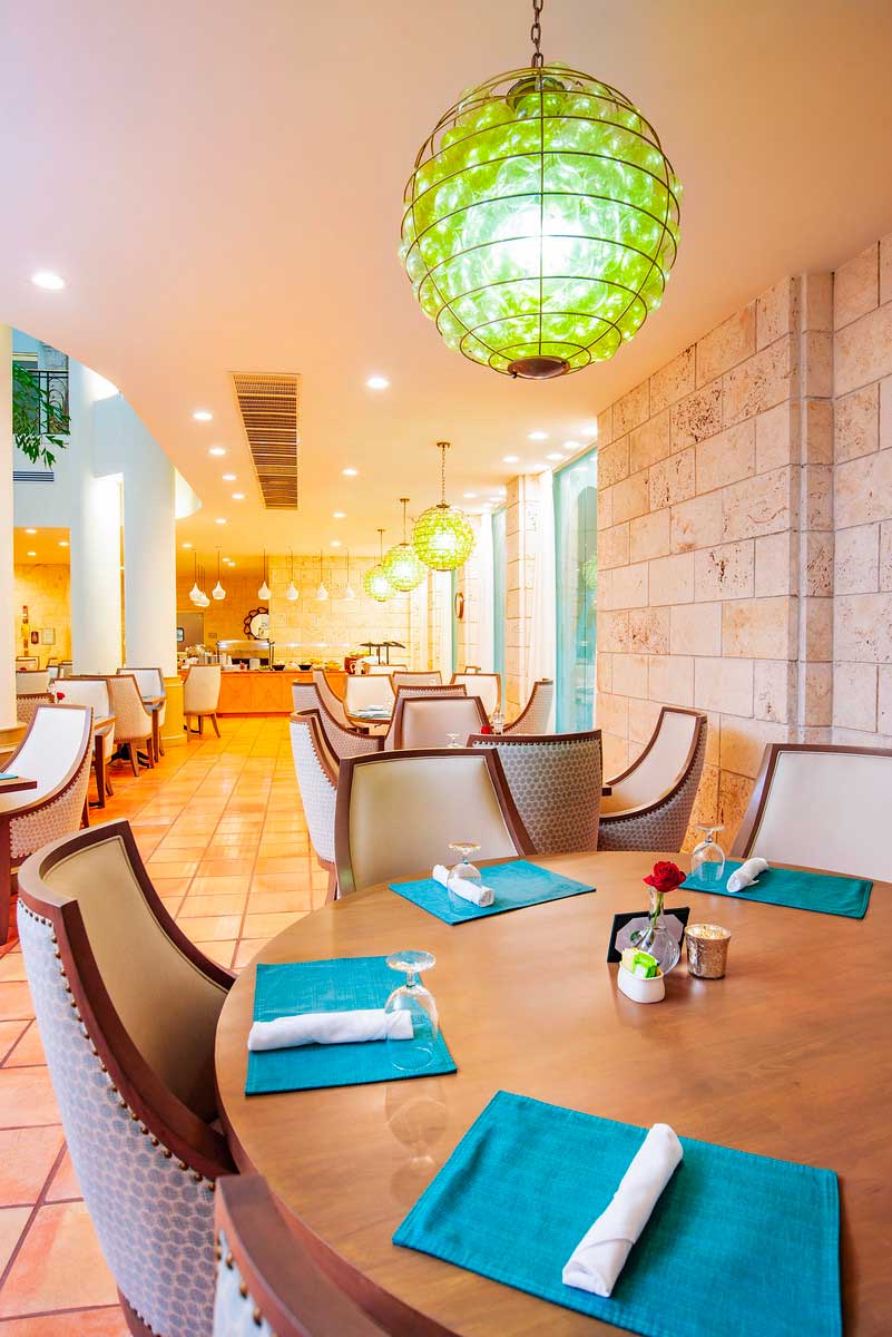 Dining at the Pritikin Center Dining at the Pritikin Center